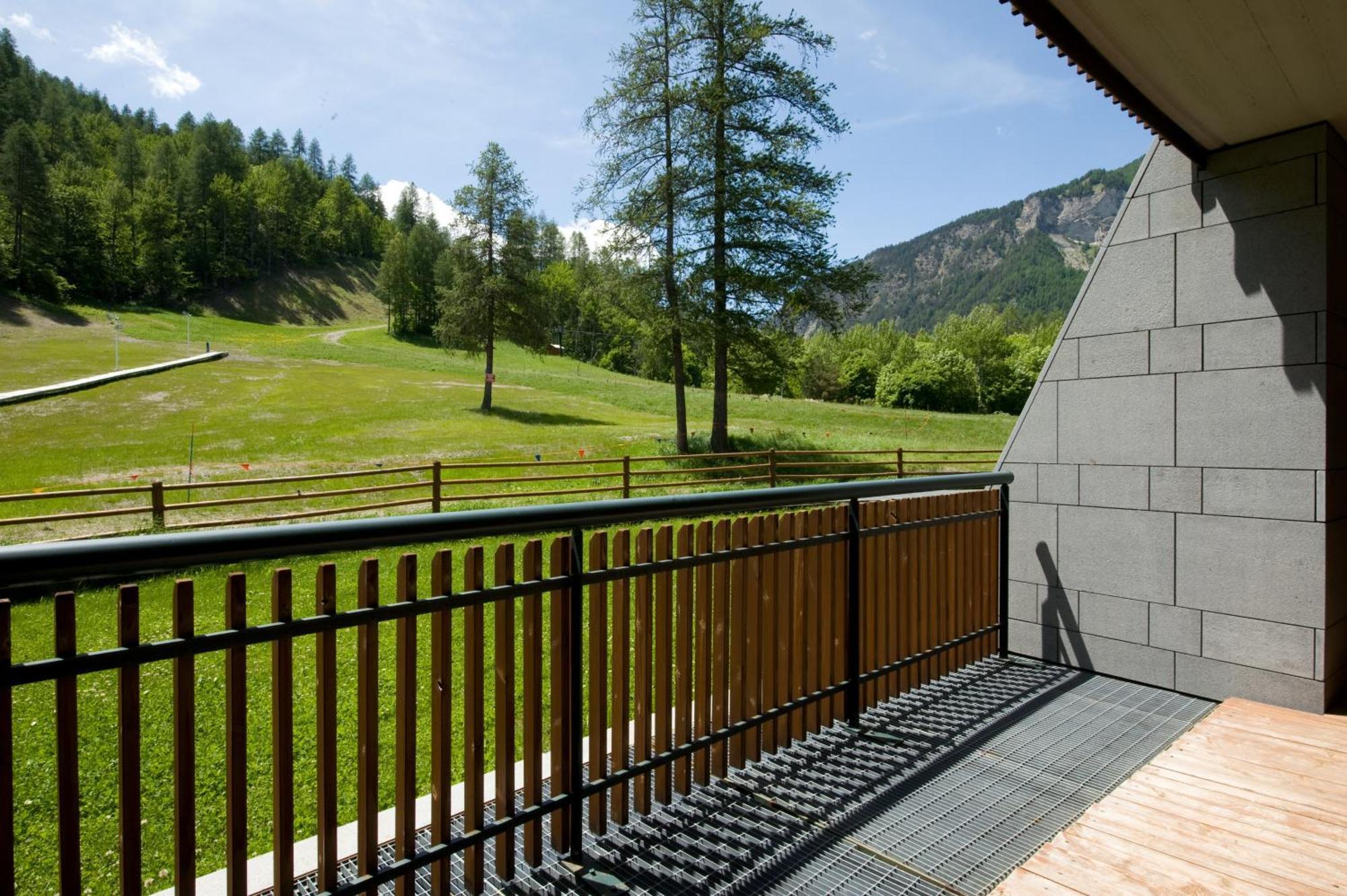 Residence Campo Smith Bardonecchia Exteriör bild
